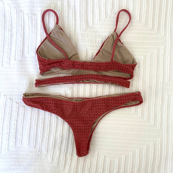 USED Acacia Haku too and Hookipa bottoms. Medium - Picture 2 of 5